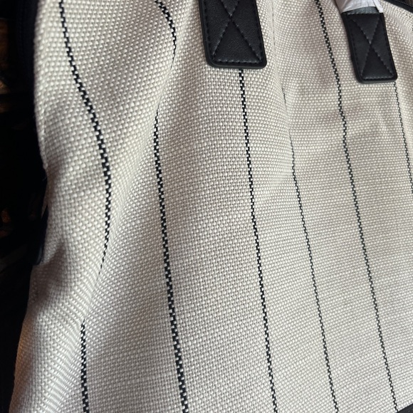 Perennials Tote Bag New - Picture 2 of 9